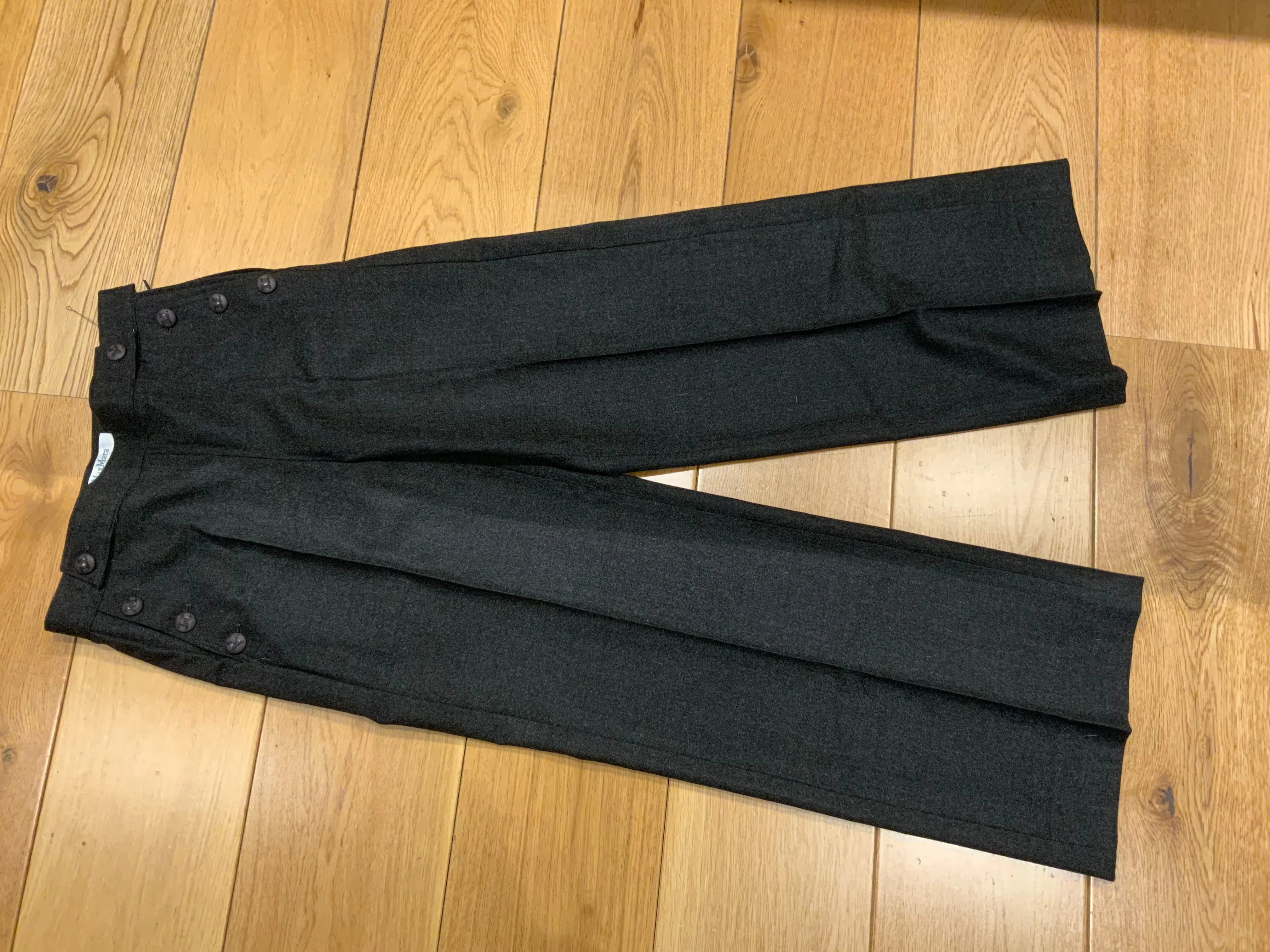 MAX MARA Dark Grey Wool Culottes Pants Trousers Size XS ladies